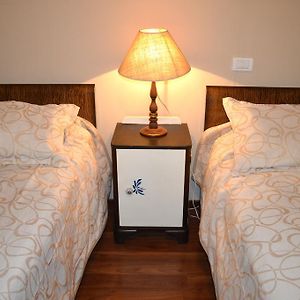 Habitación con 2 Camas Individuales